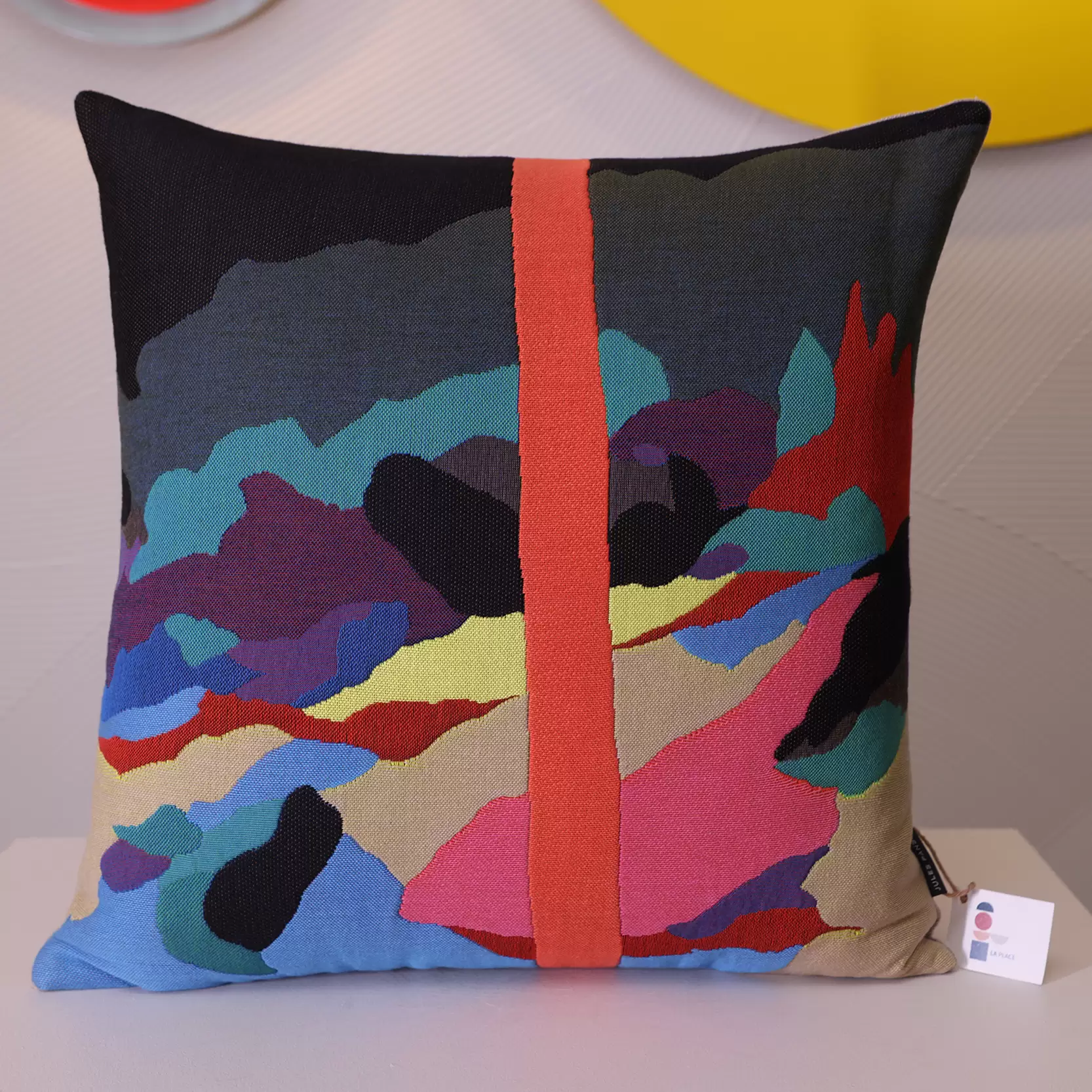 100468 CUSHION AIRE DE LA MOURE